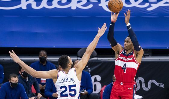 俄罗斯厕所偷拍